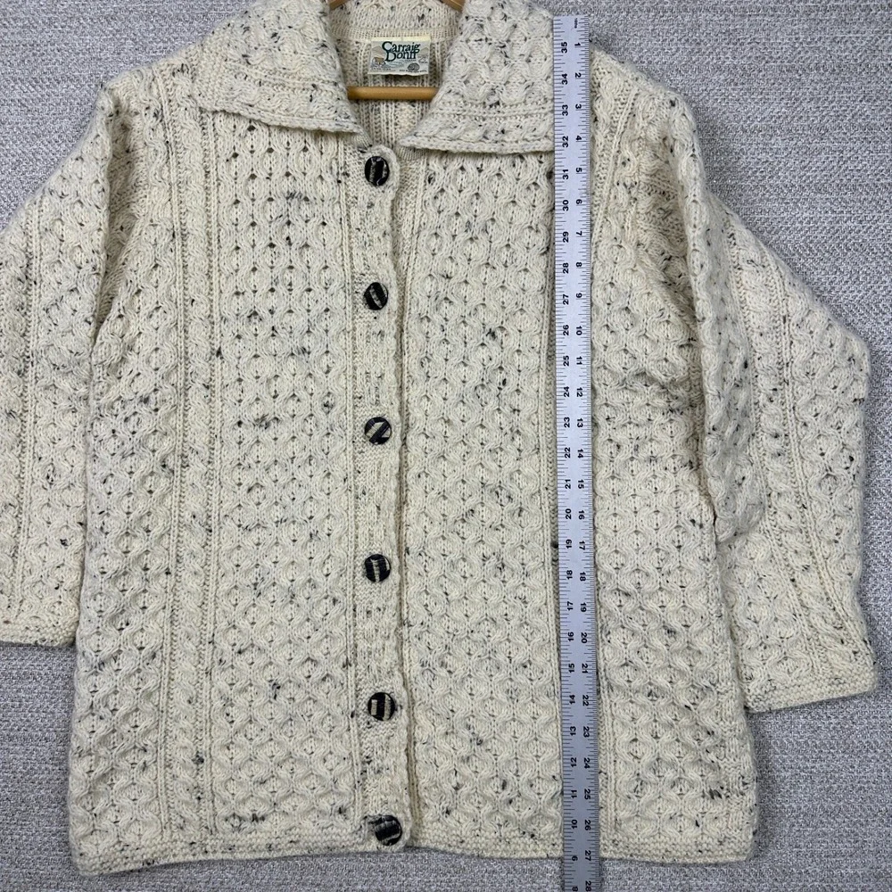 Carraig Donn Aran Sweater Cardigan Women Sz M Beige‎ Wool Cable Knit pocket